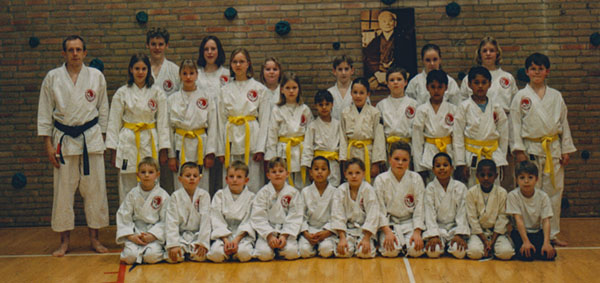 dokan karate eerste examengroep 1999